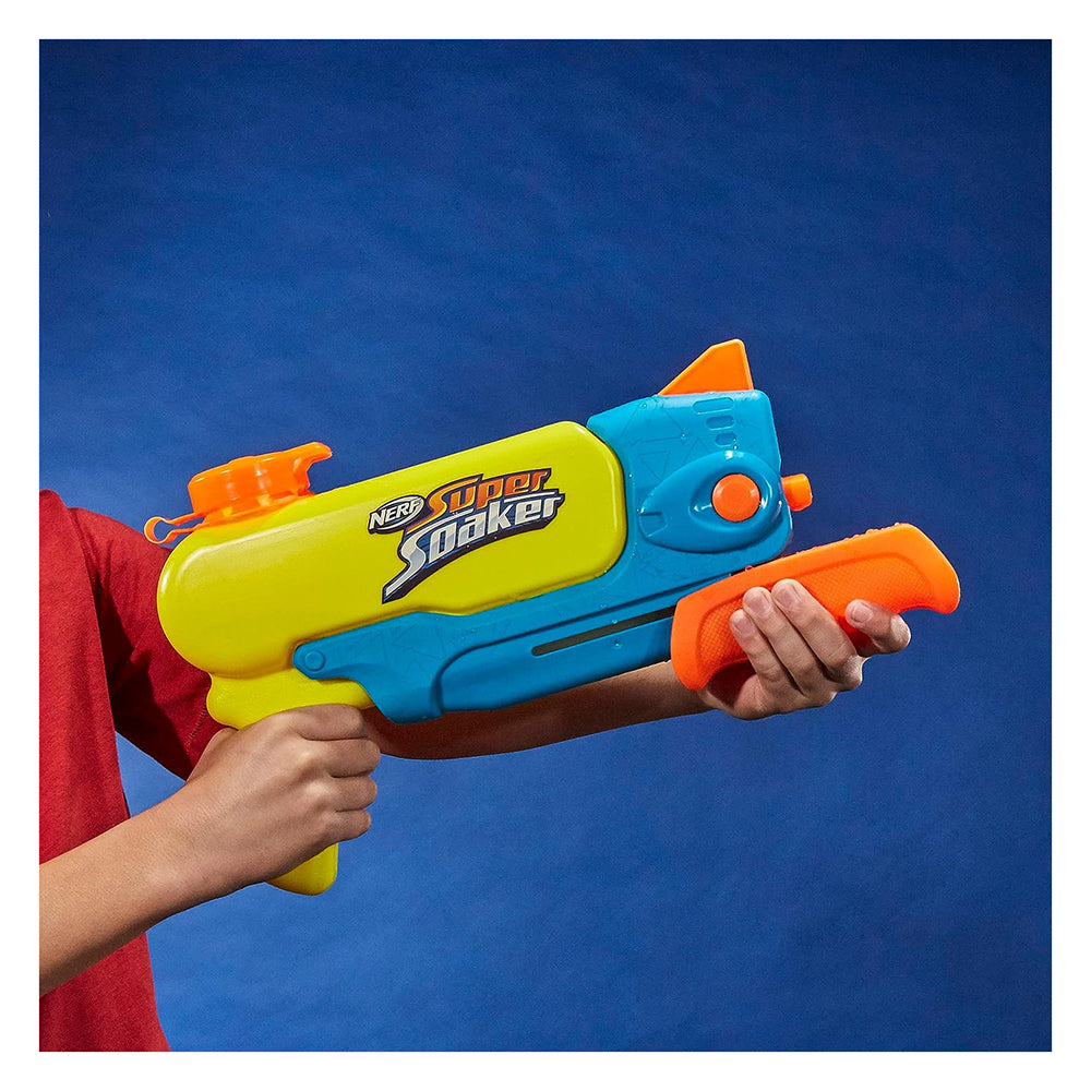 Nerf Super Soaker Wave Spray F6397: Lanzador de agua - Edad 6+