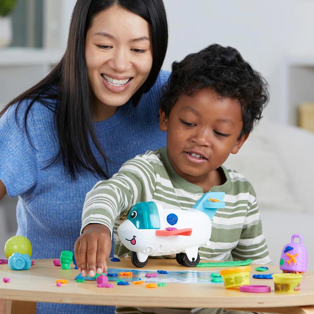 Play-Doh Airplane Explorer Starter Set F8804: Set de masa moldeable - Edad 3+