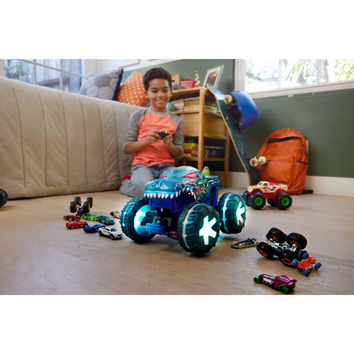 Hot Wheels Monster Trucks Mega Wrex R/C Escala 1:15 JBD90 - Edad 5+
