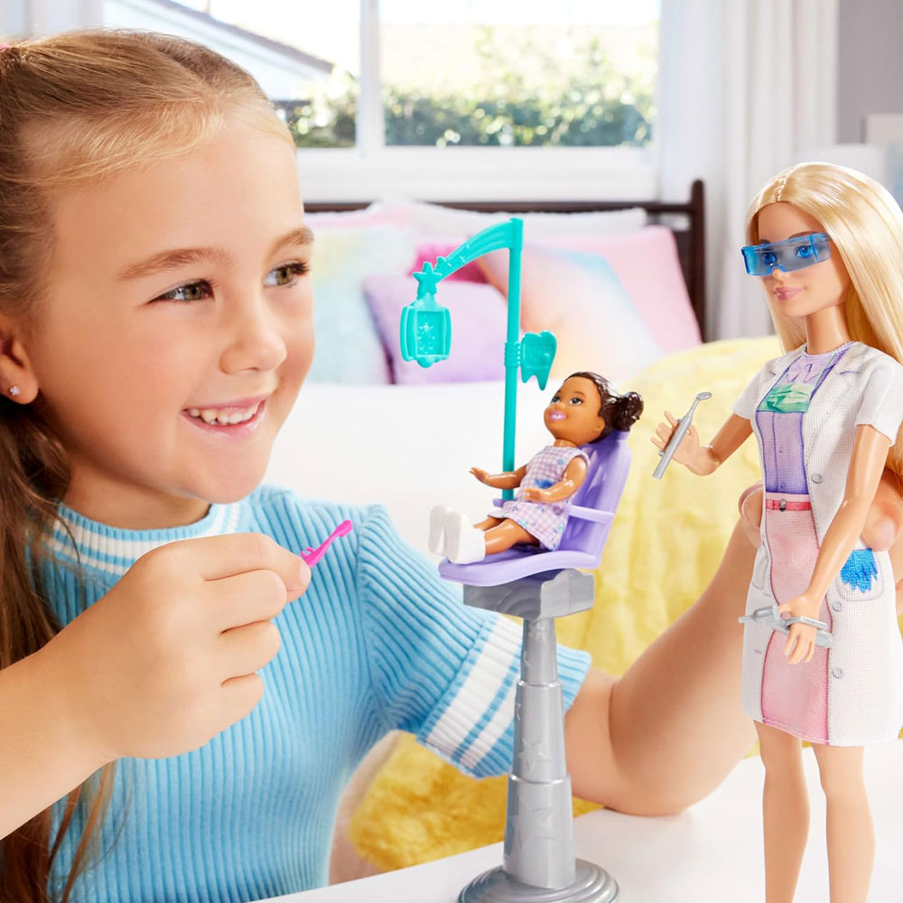 Barbie Set de Profesiones Dentista JCR71: Muñeca - Edad 4+