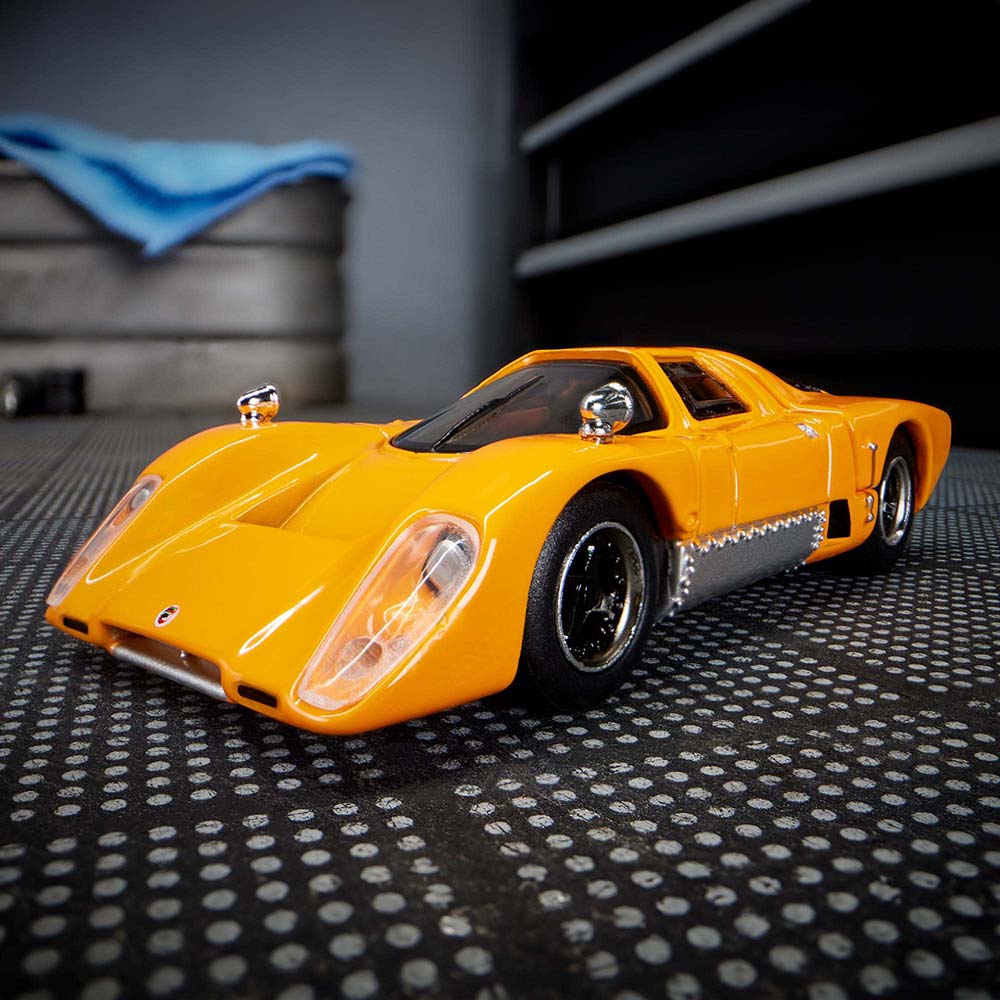 Hot Wheels Elite 64 McLaren M6GT HWG05, autos de juguete