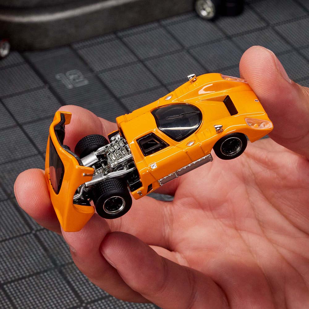 Hot Wheels Elite 64 McLaren M6GT HWG05, autos de juguete