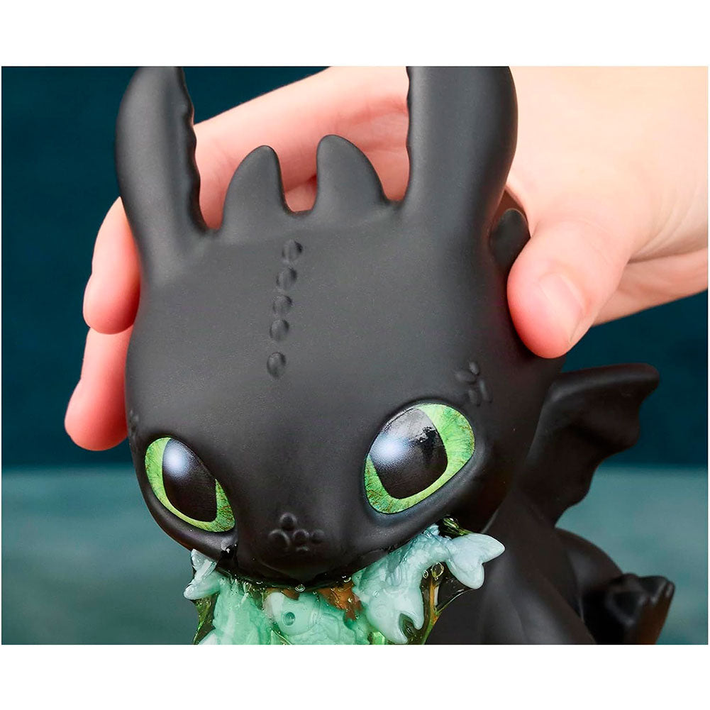 DreamWorks Dragons Fish Feeding Toothless: Juguete Interactivo de Chimuelo con Accesorio de Pez - Edad 4+