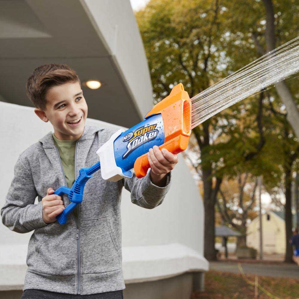 Nerf Super Soaker Rainstorm F3890: Lanzador de agua - Edad 6+