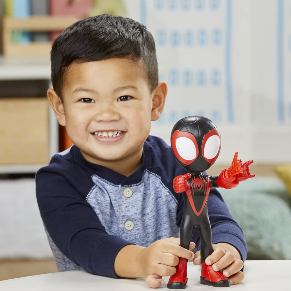 Marvel Spidey and His Amazing Friends Supersized Miles Morales Figura de Acción 23 cm - Edad 3+