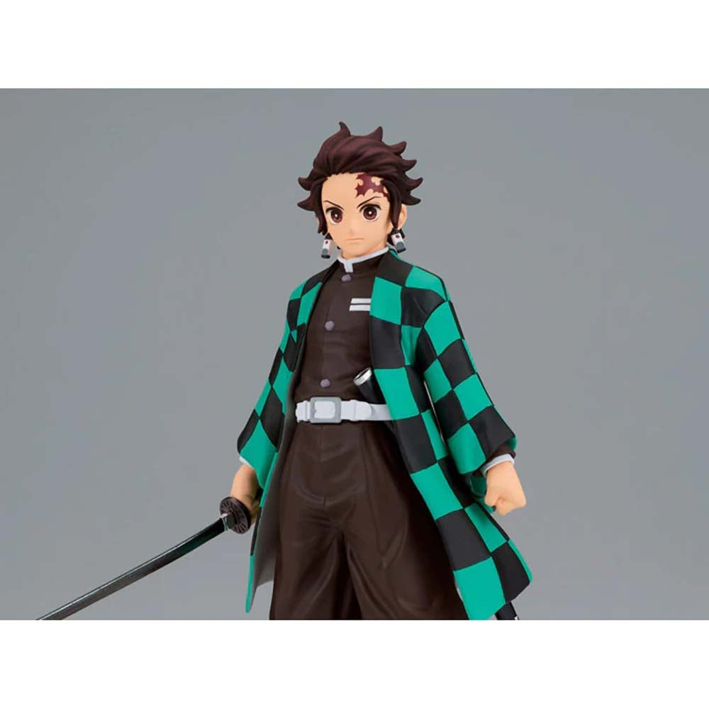 Banpresto Demon Slayer: Kimetsu No Yaiba. Tanjiro Kamado Vibration Stars, figuras de colección