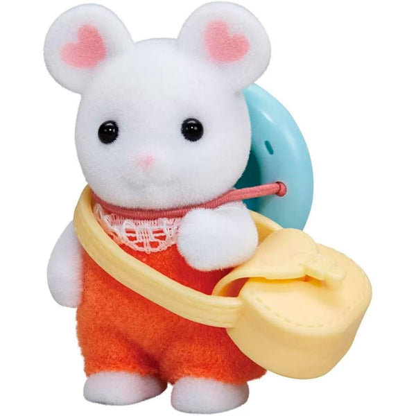 Sylvanian Families Bebé Ratón Marshmallow: Figura con Pijama, Bolsa y Sombrero - Edad 3+