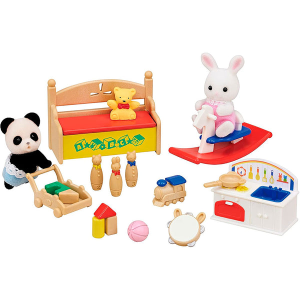 Sylvanian Families Guardería para Bebés: Set de Juego con 2 Figuras y Cocina Infantil - Edad 3+