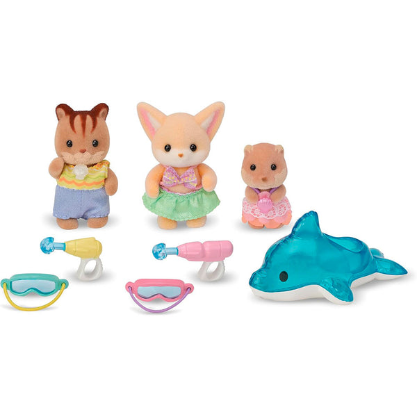 Sylvanian Families El Trío de Bebés en la Piscina: Set de 3 Figuras con Accesorios Acuáticos - Edad 3+