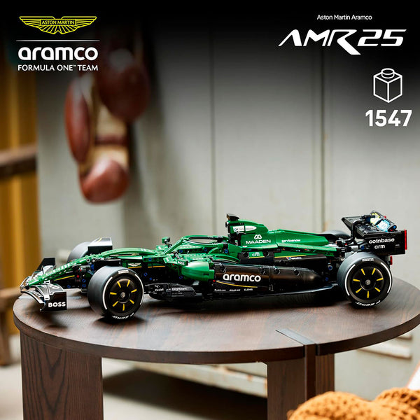 LEGO Technic Auto de F1 Aston Martin Aramco AMR25