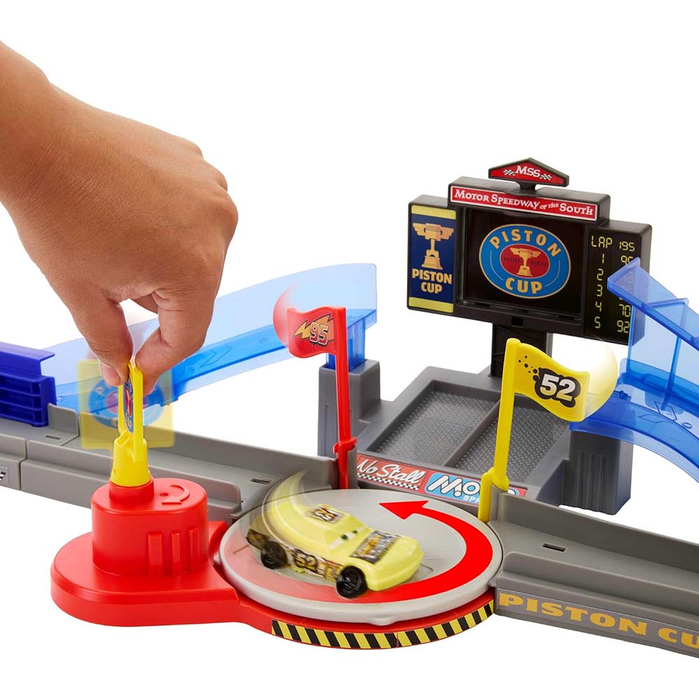 Disney Pixar Cars Pista de Acrobacias Copa Pistón con Lanzador y Salto Épico JHL42, pistas y sets de vehículos
