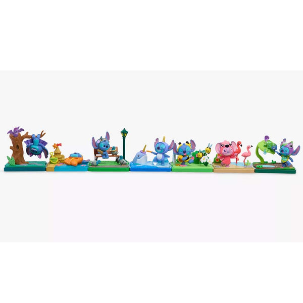 Happy Haul Stitch Figura Coleccionable Sorpresa de 12 cm