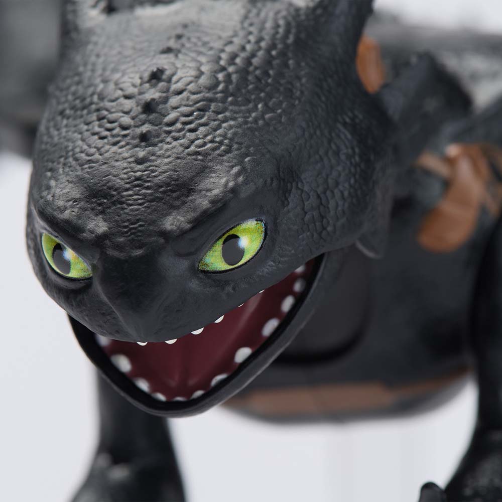 Cómo Entrenar a tu Dragón - Ultimate Plasma Toothless 6072541, figuras de acción