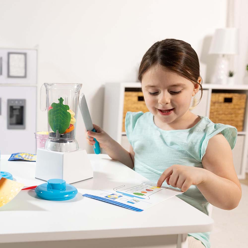 Melissa & Doug Juego de Licuadora para Batidos Smoothies 6073101: Set de cocina de juguete - Edad 3+