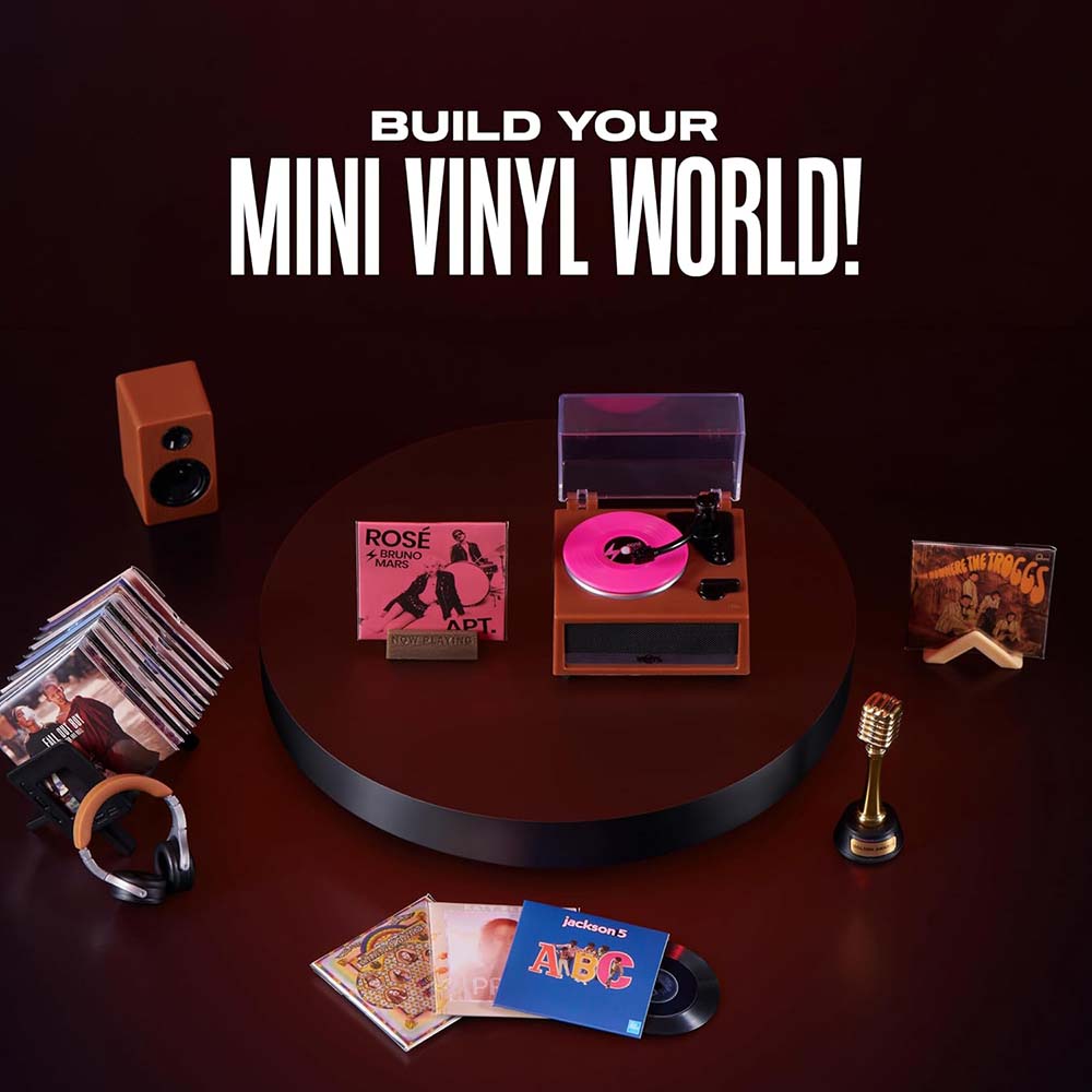 Mini Brands Vinyl Serie 1 – Playset con Reproductor de Vinilos Miniatura, sets de juego