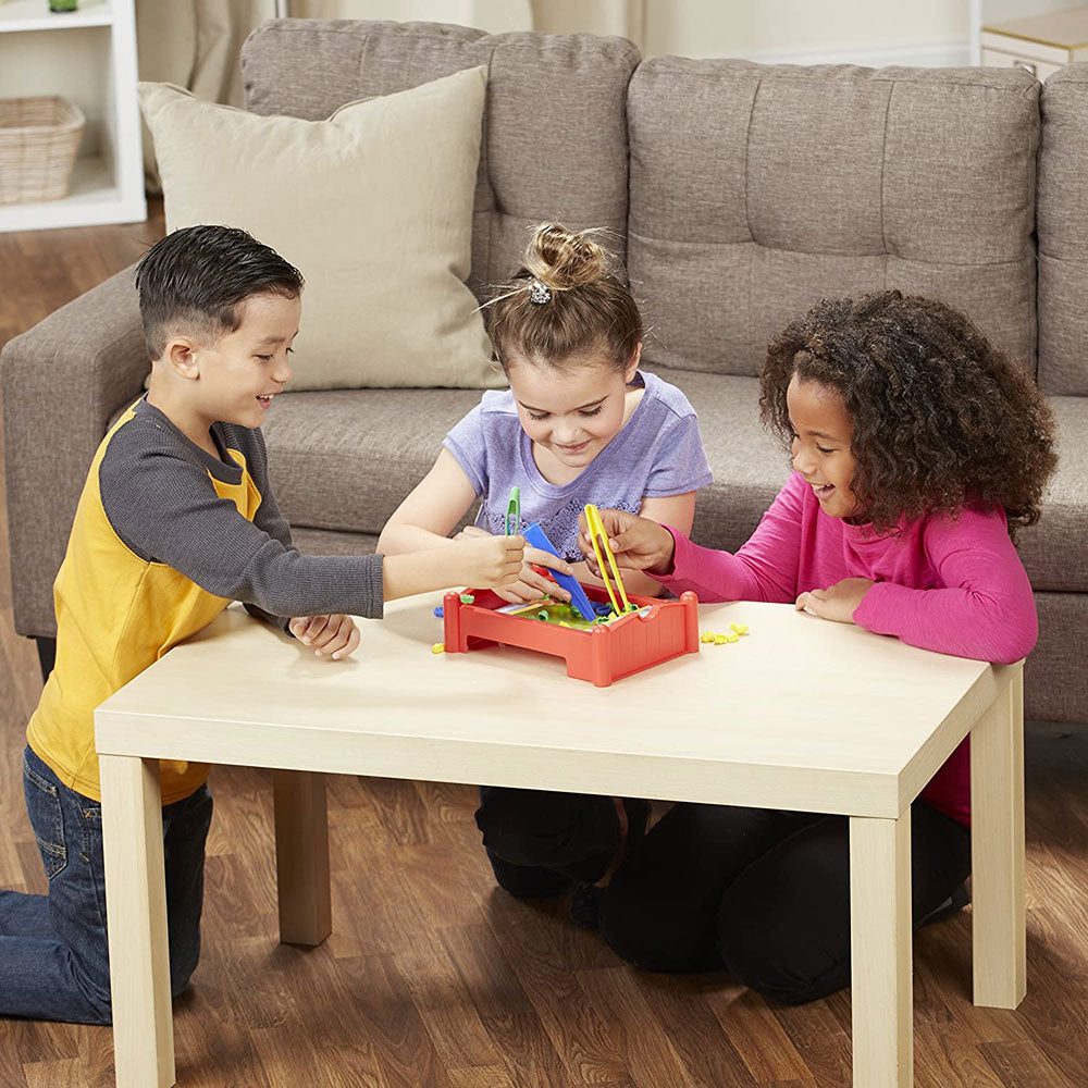 Hasbro Pulgas Locas E0884: Juego de mesa