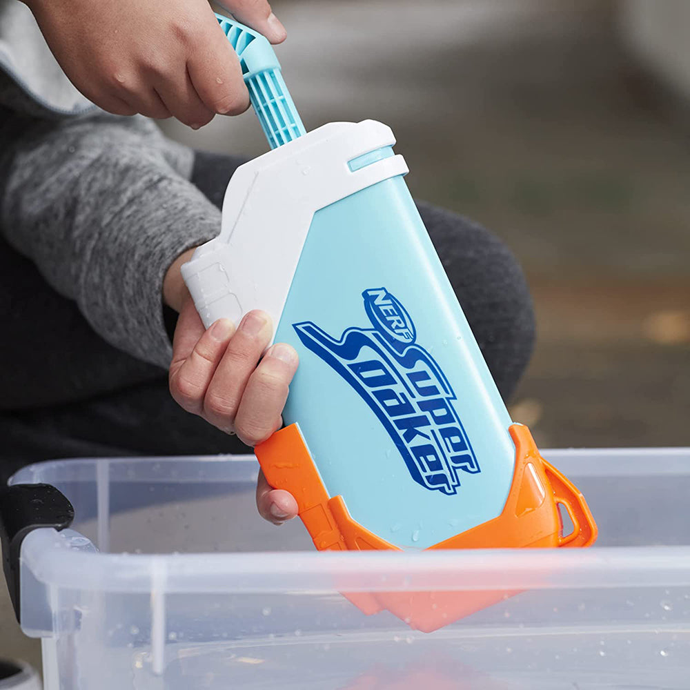 Nerf Super Soaker Torrent F3889: Lanzador de agua - Edad 6+